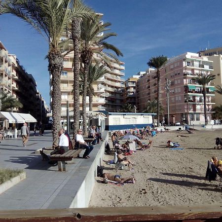 Apartment Only 250M From The Beach Los Locos Torrevieja Eksteriør billede