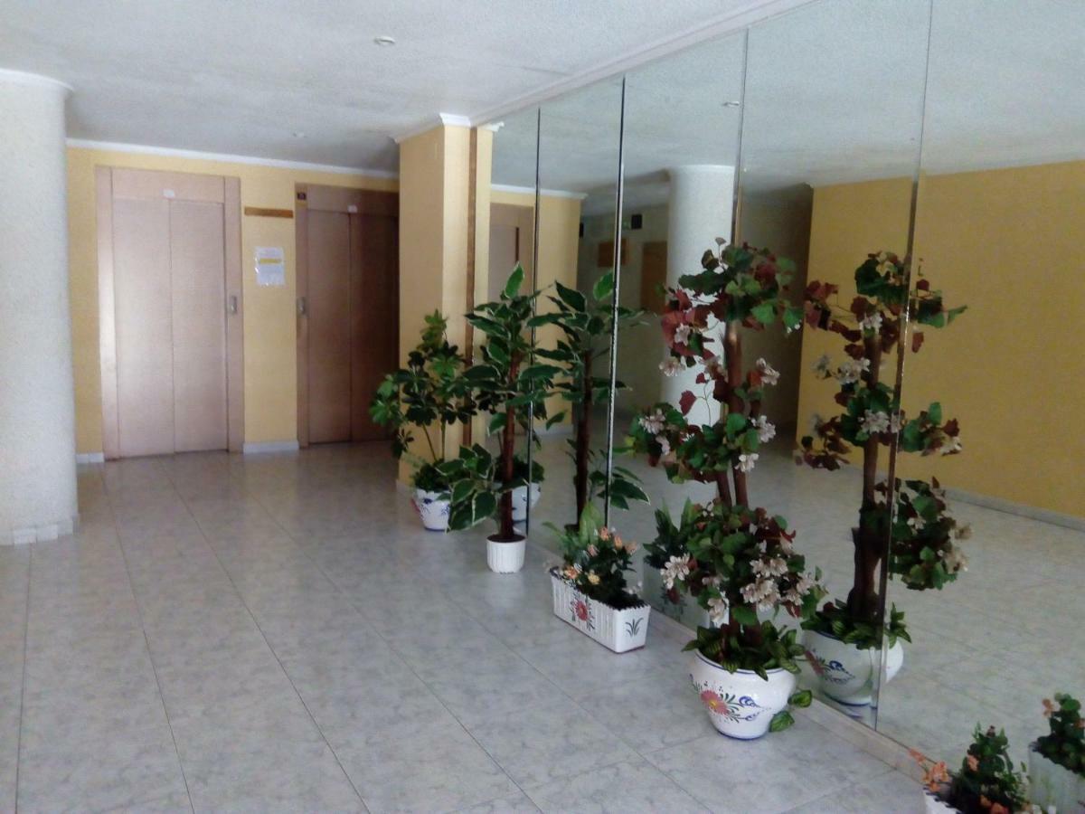 Apartment Only 250M From The Beach Los Locos Torrevieja Eksteriør billede